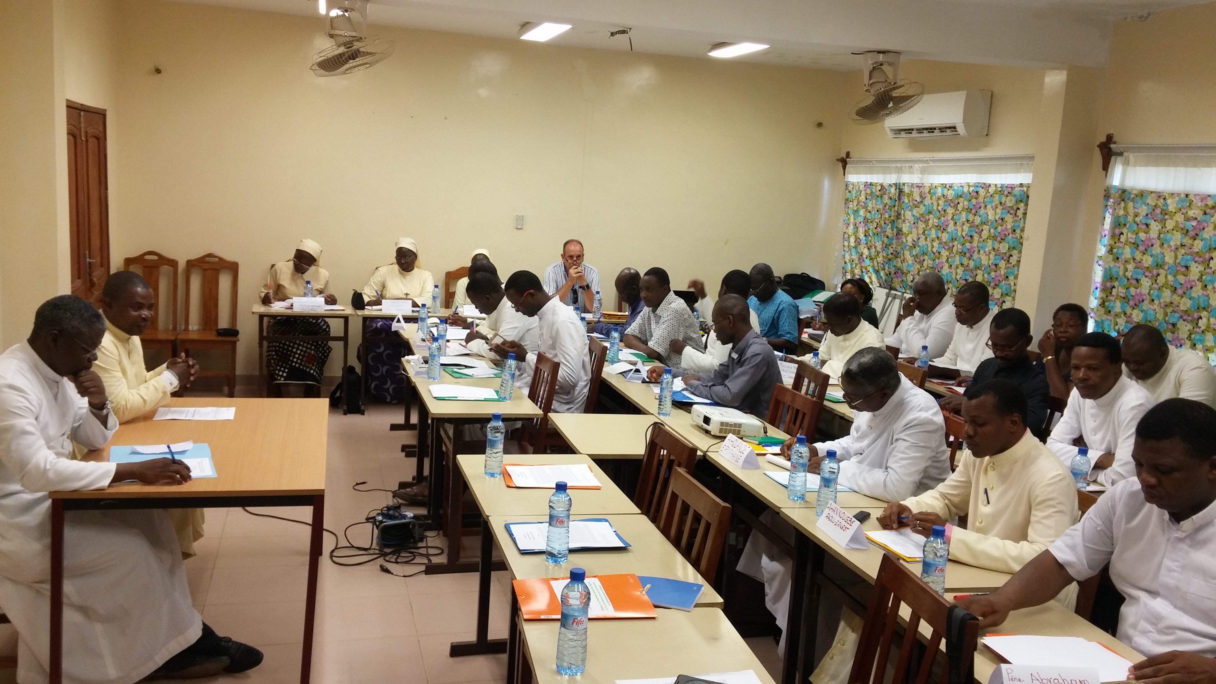 Rencontre des directeurs nationaux et diocésains des commissions spécialisées de la Conférence Episcopale du Bénin (Lokossa, du 2 au 5 Mai 2017)